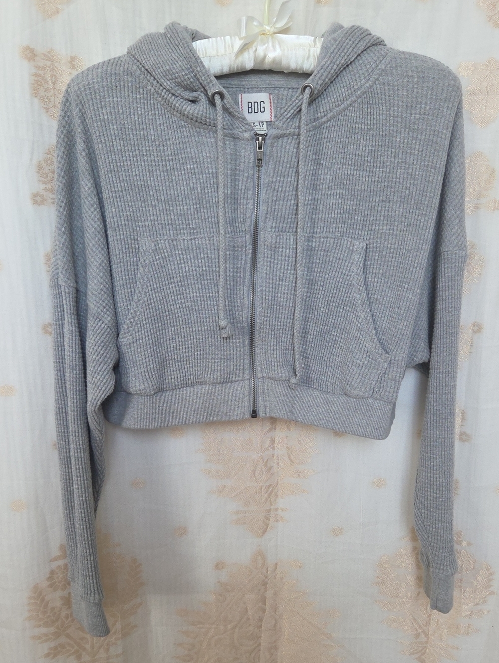 BDG Urban Outfitters Light Gray Cropped Zip-Up Hoodie XS